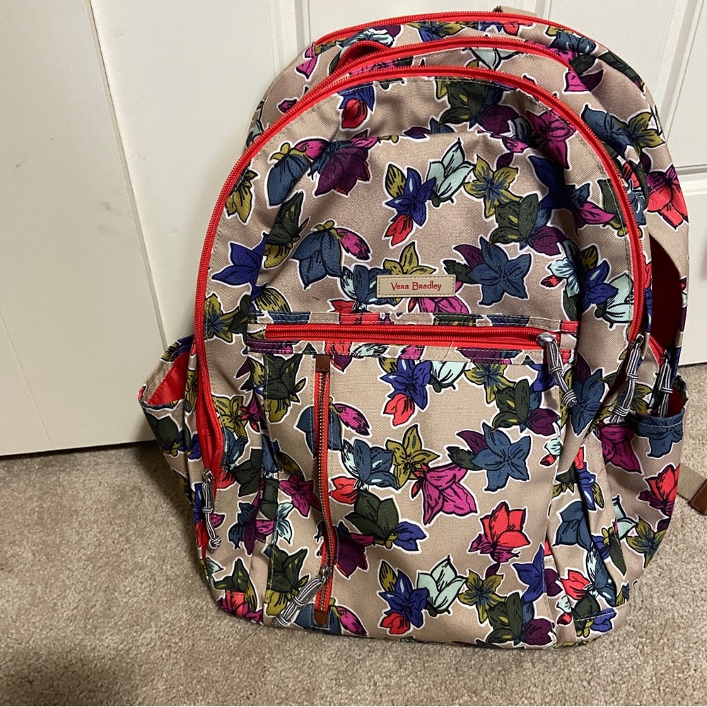 Vera bradley large backpack in Falling Flowers Neutral